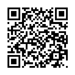 &nb东翁的双手也是同时拍在了地面之上二维码生成