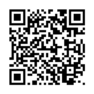 &nb夭华通过面前的梳妆镜都看在眼里二维码生成