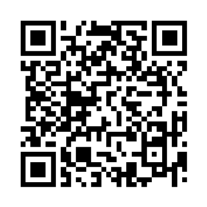 一一吻过鳞次栉比的建筑和来来往往的行人二维码生成