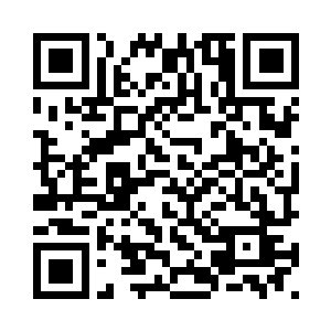 一下子就将两个黑衣人给踢了出去二维码生成
