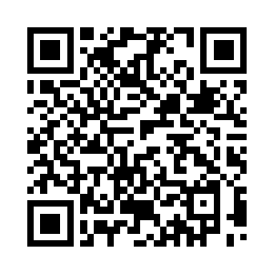 一下子就将这保安头子给踢了出去二维码生成