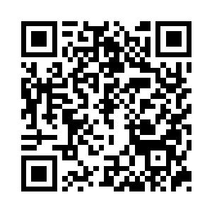 一个小巧的黑色的东西落在了林烽的手中二维码生成