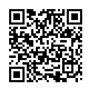 一个小队的佣兵们跟着小队指挥官冲锋陷阵二维码生成