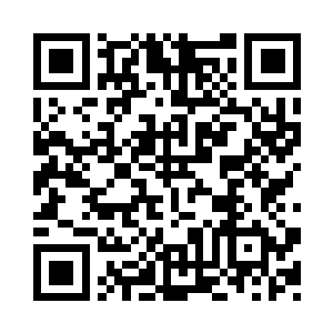 一个巨大的水潭出现在众人的视线△二维码生成