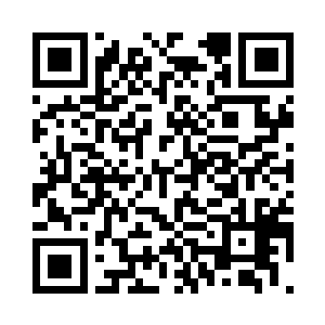 一个庞大且不容抗拒的意志包围了他二维码生成