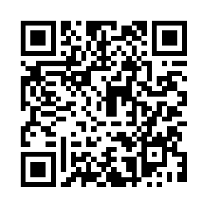 一个庞大而狰狞的脑袋从洞中伸出二维码生成