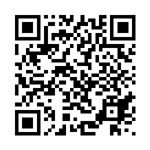 一个庞然大物已经出现在黑湖湖心二维码生成