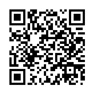 一个拳头大的大洞出现在夏天的胸口二维码生成