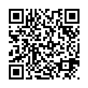 一个脸盘大的孔从他的肚子穿了过去二维码生成