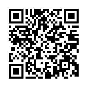 一个锦衣玉带的年轻公子单手拿剑二维码生成