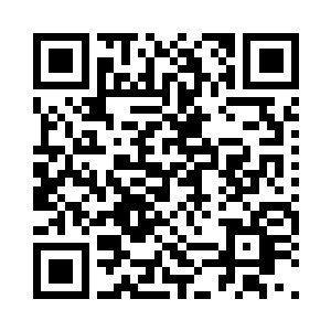 一个黑衣沈凡出现在三头六臂的沈凡身旁二维码生成