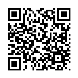 一位军务参谋将已经拟好的谈判文本二维码生成