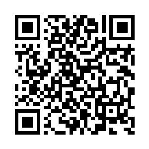 一位穿着雪白纱裙的少女出现在唐天的餐桌前二维码生成