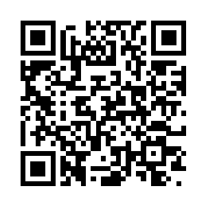 一列模样奇怪的车辆从后面驶了过来二维码生成