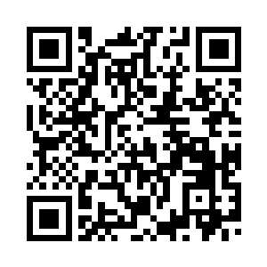 一双大眼睛充满好奇的打量着剑尘二维码生成