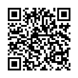 一只只造型各异的小小船儿载着蜡烛顺流漂下二维码生成