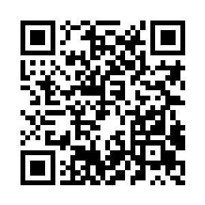 一名戴着眼镜的中年男子看向洪大力两人二维码生成