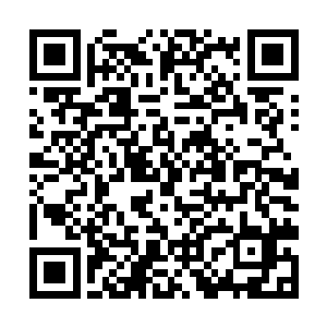 一名生着一副卧蚕眉的五十来岁的大佬说话声如铜钟二维码生成