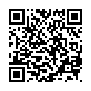 一名长相憨厚的少年兴高采烈的迎上来二维码生成