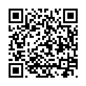 一头威武雄壮的狮鹫疯狂扇动着翅膀二维码生成