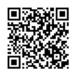 一层层的田地顺着山势一溜一溜地铺在山坡上二维码生成