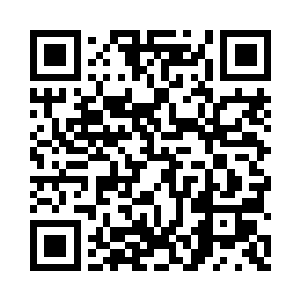 一层淡淡的灰色气体从小宝的双手中冒了出來二维码生成