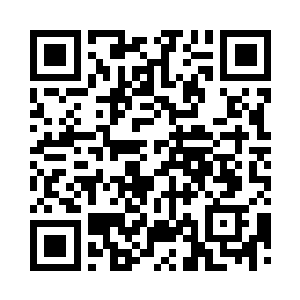 一座占地面积十分巨大的幽静花园之中二维码生成