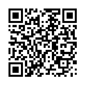 一张张血红的人脸在爬藤外表浮现着二维码生成