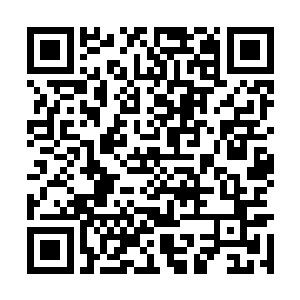 一旁的云城百姓们立刻发出了一阵阵怒喝和训斥声二维码生成