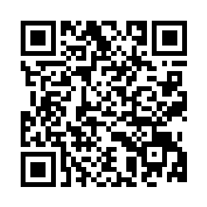 一朵青绿色的花出现在她的手掌心二维码生成