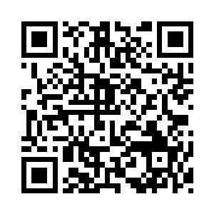 一条七彩的灵力匹练绕住了施德中的身子二维码生成