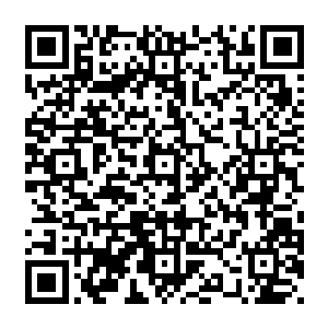 一条恐怖的紫金色的雷龙带着一股恐怖的毁天灭地的气息直接朝着星辰巨兽的身上笼罩过去二维码生成