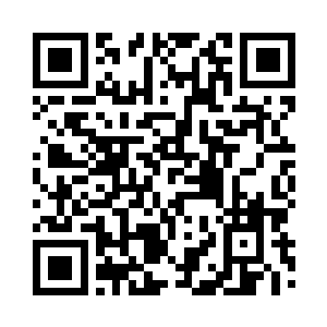 一条水晶项链平放在密封的玻璃里面二维码生成