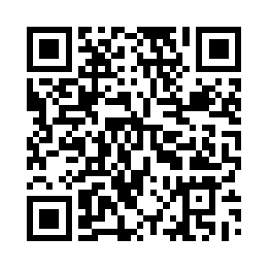 一枪先把咬铁门的活死人轰了个倒仰二维码生成