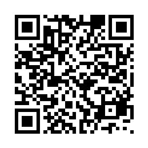 一桌子的人纷纷将目光投向阮荷黎二维码生成