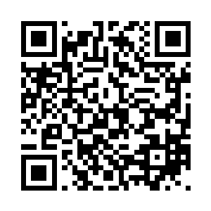 一直昏迷的琅琊和许紫烟的口鼻之间二维码生成