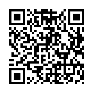 一睁眼对上的便是一双深邃漆的眸子二维码生成