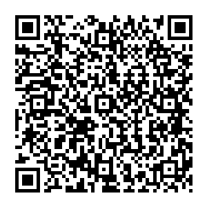 一种前所未有的清凉润泽一下子似乎从涂抹了增白润肤液的肌肤渗透了进去并渐渐扩散了开来二维码生成