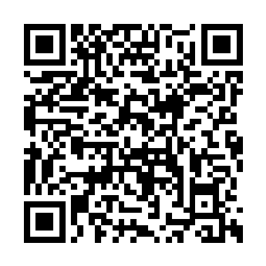一股子扑面而来让人都产生呼吸困难的油腻气息二维码生成