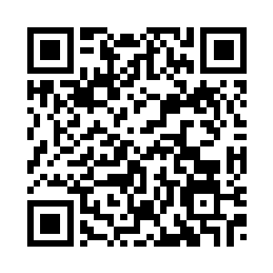 一股强大的能量在她身体周围缭绕二维码生成