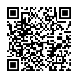 一股锋锐至极的气势立刻就让黑衣青年的心中大为震惊二维码生成