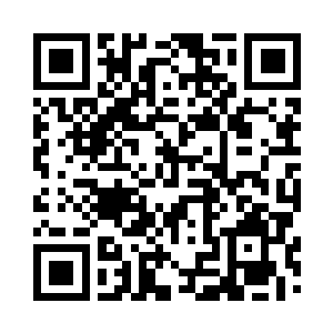 一脚踢断了直径二十公分的实木木桩二维码生成