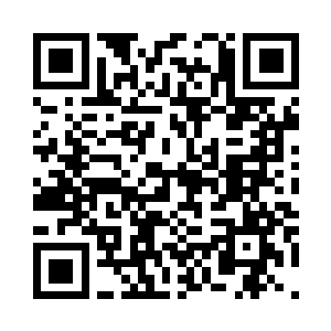 一脸惊忧地望着岁月神殿砸落的方向二维码生成