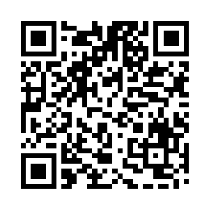 一脸黝黑皮肤穿着夹趾拖鞋的东南亚裔长相二维码生成