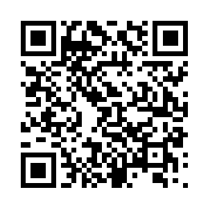 一般的人只能是引动一位老祖雕像出现异象二维码生成