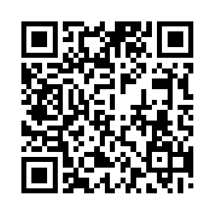 一行整齐的队伍从大堂的一个阴暗处走出来二维码生成