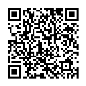 一觉睡到自然醒后又精力充沛的到小广场上逛一圈二维码生成