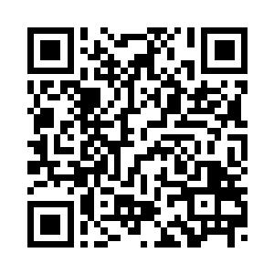 一言不发地躲避着两条水龙的攻击二维码生成