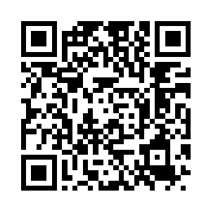 一转身瞧见角落里为他们热舞配音专注的乐队二维码生成