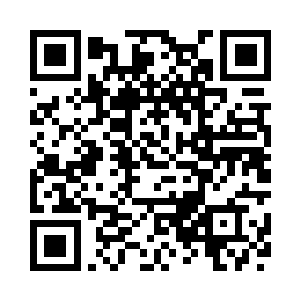 一辆现代商务车停在了对面的路边二维码生成